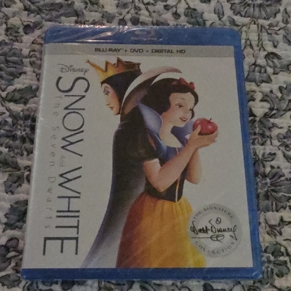 New/Unopened Disney Snow White Blu-ray & DVD with Blue and Yellow Cover